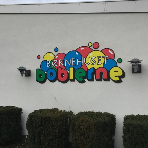 facadeskilte reklame skilte bilreklame folie print grafik